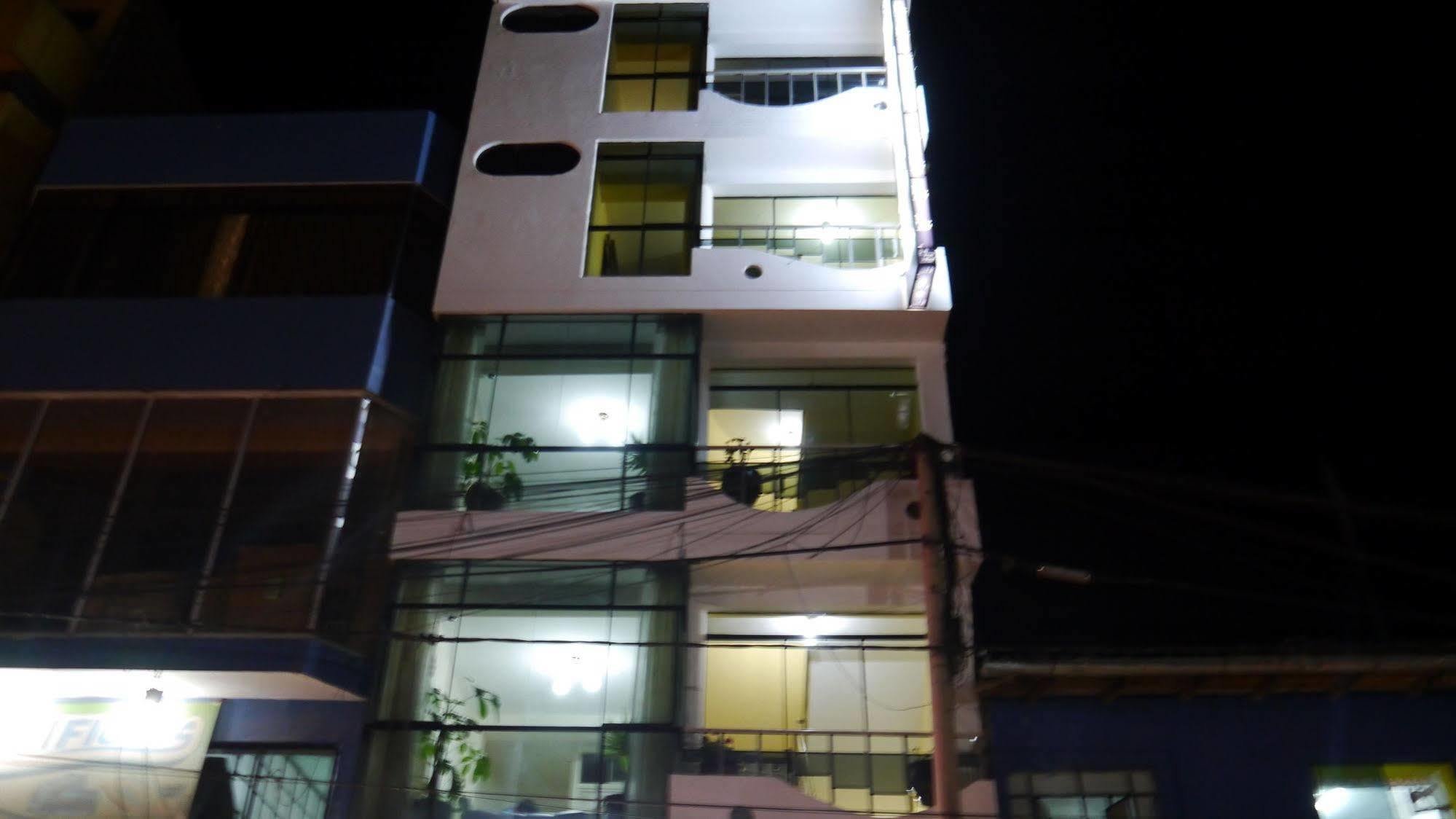 El Parque Hotel Andahuaylas Exterior foto